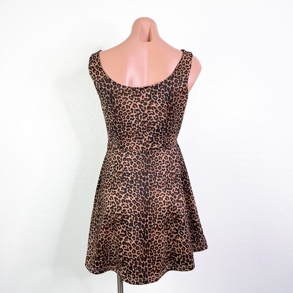 Caruso Caruso Leopard Animal Print Sleeveless Fit & Flare Mini Dress Brown Spots - Picture 5 of 11